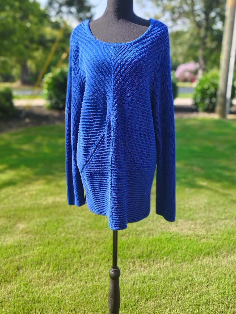 Dana Buchman Royal Blue Textured Scoop Neck Sweater